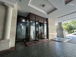 cho thuê mặt bằng chân đế 65m vị trí đẹp sát sảnh tòa nhà kinh doanh mọi mô hình | lh 