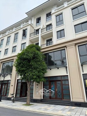 bán nhanh 75m vịnh tây , giá rẻ nhất luôn , 50m ra đại lộ hừng đông 25m