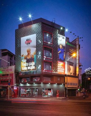 cho thuê tòa góc 2 mặt tiền trước sau đường sư vạn hạnh (tt giải trí và kd sầm uất bậc nhất q10)