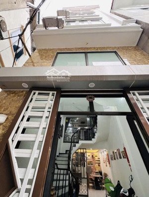 chính chủ bán nhà 5 tầng ngõ 123 bằng liệt ( bằng a)