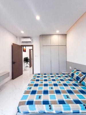 nhà đẹp chỉ việc xách vali ở 2 tầng 3 phòng ngủ nội thất cao cấp