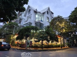 đẳng cấp lô góc! mặt phố xuân tảo- nguyễn xuân khoát, kinh doanh đỉnh, đầu tư sáng, kề starlake