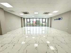 **cho thuê văn phòng nguyễn khang, cầu giấy diện tích 100m² giá 18 triệu/tháng**