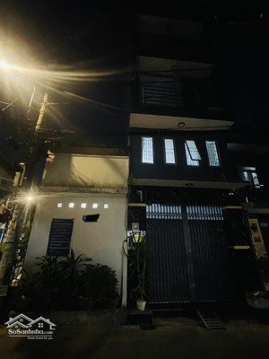 nhà diện tích khủng, ngang lớn, nở hậu