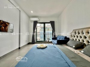 cho thuê căn hộ 1 phòng ngủ ban công máy giặt riêng full nội thất ngô gia tự quận 5
