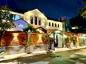 bán nhà vườn siêu phẩm 2 mặt tiền thuộc hàng hiếm, tìm có căn thứ 2