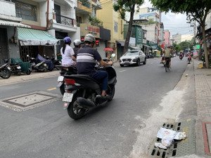 cho thuê nhà nguyên căn mặt tiền đường 108d tân quý, quận tân phú