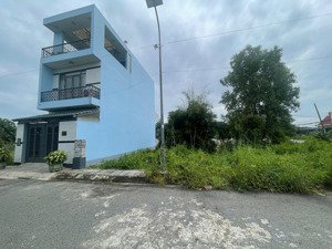 tôi cần bán gấp nền đất 90m2 đường suối lội, tân thông hội, củ chi, chỉ 1,2 tỷ