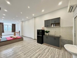 cho thuê phòng trọ 1pn, 5,5 triệu, 45m2 gần liên phường , vòng xoay phú hữu , quận 2