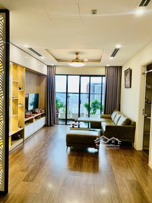 bán căn 111m2 imperia garden nguyễn tuân - có lốt ôtô - lô góc 3 ngủ 2 ban công - full nội thất xịn