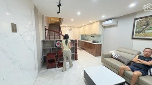 bán nhà lạc long quân 5 tầng, 30m ra mặt ngõ ô tô - full nội thất - ngõ nông - gần phố - ngõ ba gác