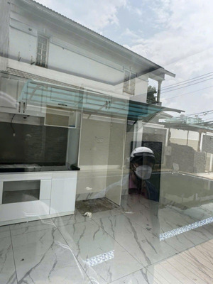 nhà 3 tầng , mt đường số 6, linh xuân, thủ đức