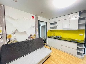 hiếm nhà đẹp đón tết lô góc 2pn ô tô đỗ chân cầu thang ở ngay