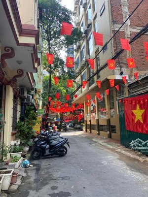 bán nhà phân lô hoàng quốc việt, 56m², 7 tầng thang máy, mt 5m, ô tô, lô góc 3 thoáng, 19 tỷ