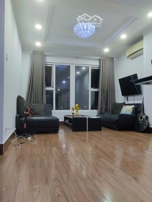 tôi chủ nhà bán cao ốc b ngô gia tự,60m2, 2pn, 3,5 tỷ phường 2, quận 10, tp.hcm