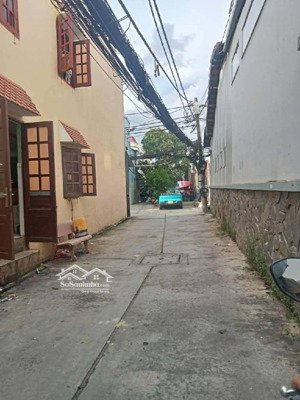 nhà đẹp còn hiếm 50m2 2tầng 2pn cách đường nguyễn thị thâp 20m phường tân mỹ quận 7 cạnh lâm văn bề