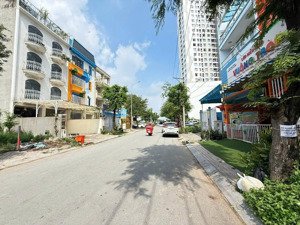 bán nhà mặt tiền lê thị chợ, kdc la casa, giá 25,8 tỷ, 513,3m2, 6 tầng, 16pn, 16wc. lh 