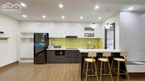 Chuyển nhượng 3PN 95m2 đầy đủ nội thất giá chỉ 6,7 tỷ tổng giá, dự án Lavida Plus. căn gốc, lh 0938839926