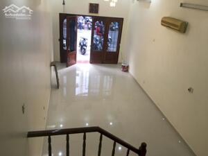  CHO THUÊ CĂN 135M2 X 4 TẦNG - MẶT PHỐ HAI BÀ TRƯNG , GẦN PHÍA VIỆN TIỆP