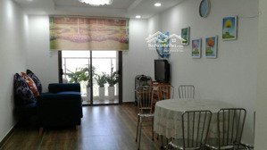 tôi bán căn góc cc bàu cát ii q. tb. dt 50m2 1p. giá 2,3 tỷ. lh 