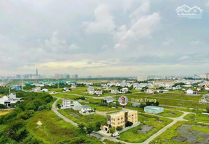 bán lô f mặt view sông, hướng đông nam mát mẻ, giá 95tr/m2 rẻ nhất trục mặt sông. sổ hồng riêng