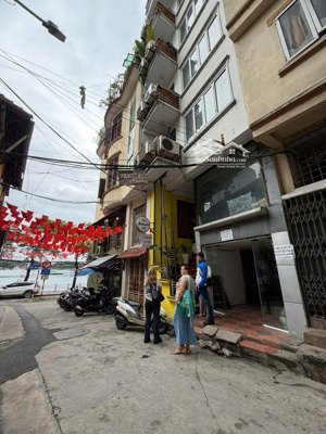 chỉnh chủ cho thuê mặt bằng kinh doanh cạnh hồ trúc bạch, phù hợp mọi mô hình