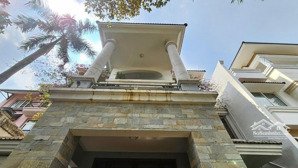 cho thuê biệt thự hồ biểu chánh - ngay brg mart nguyễn văn trỗi