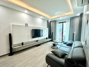 đền lừ - phân lô , hơn 40m2 - gara oto thang máy - đường thông - oto tránh đỗ