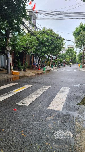 bán nr tại lô góc đường dã tượng, 9,75 tỷ, 128m2, 2pn, 1wc, mặt tiền 6,5m, ngõ 10.5m, bao đẹp.