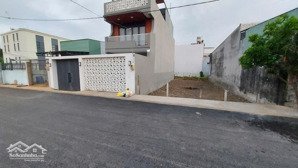 đất xây biệt thự 7x19m cách lê văn lương 80m