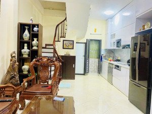 tin chuẩn! bán nhà ngọc hà 10m ra ô tô dừng đỗ, trước nhà thoáng, sổ nở hậu, ở ngay 39m2*5t.