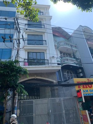 cho thuê tòa nhà đẹp trục 52 yên thế, p.2, tân bình