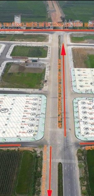 bán đất cách quảng trường biển hải tiến 300m