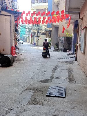 đại mỗ. siêu phẩm ô tô tránh kinh doanh gần mặt phố ngõ thông. đất 50m. mt 3.5 giá chào 10.2 tỷ