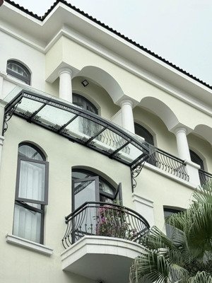 sở hữu ngay liền kề 58.5 m2, mặt tiền 4.5m tại vinhomes ocean park 2, gần công viên, chỉ 8.4 tỷ