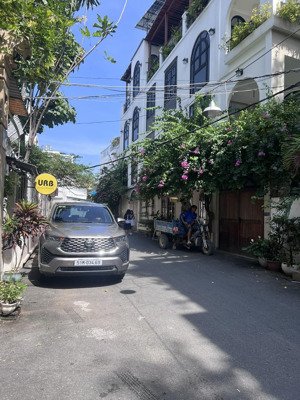 sát mặt tiền trần quang diệu dt 70m2 4 tầng 5pn khu vip dân chí 2 mt đường chỉ hơn 11 tỷ