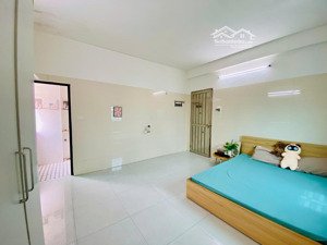 cho thuê ccmn diện tích 30m2 - có ban công, cửa sổ - bếp + nhà vệ sinh tách biệt không lo ám mùi