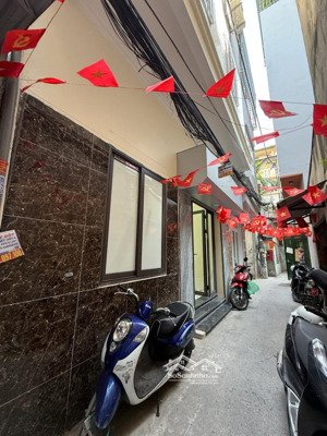 6,9 tỷ nhà phố minh khai - mặt tiền 5,54m - dân xây 4 tầng - ngõ thông - sổ đỏ cc - nhanh còn kịp