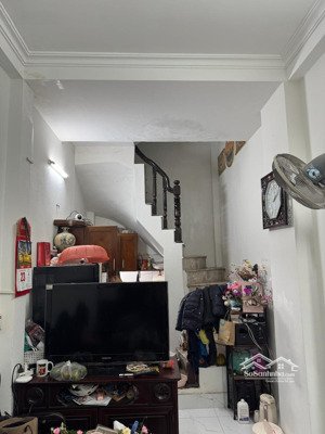 bán nhà phố thành công , 22m x 6 tầng , sát phố , trước nhà sh quay đầu , thoáng trước sau