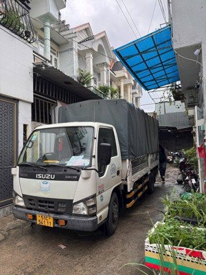 nhà mặt tiền mới vào ở ngay dt 85m2, 5 x17m kết cầu 2 lầu 4pn, 3wc số hồng riêng pháp lý chuẩn