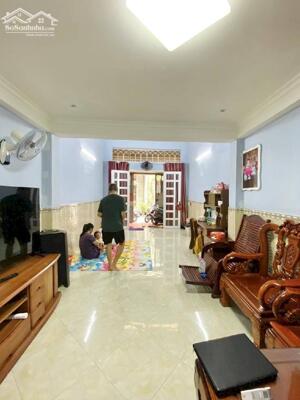 BÁN NHÀ LÊ TUẤN QUỐC - NHẤT CHI MAI - GA T3 - 49M2 - 1 TRỆT 1 LỬNG - 5.5 TỶ TL