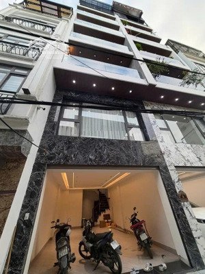 phố cổ linh 7 tầng thang máy mới 52m2- mt : 7 m- ô tô gara đối diện aeon mall long biên