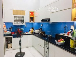 bán nhà riêng tại đường cách mạng tháng tám, phường 11, quận 3, hồ chí minh, giá tốt, sd 64m2