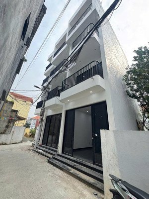 nhà 4 tầng 35m2 xây mới , giá 4,85 tỷ oto sát nhà - lô góc hai thoáng sát kđt đô nghĩa đh phenika