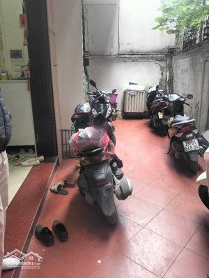 bán nhà kim ngưu - lô góc - khung cột - 50m2 - 5 tầng - 11.x tỷ.