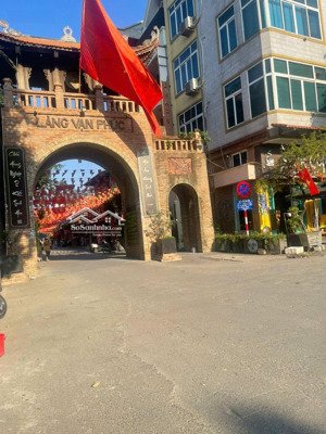 chính chủ cần bán lô đất đẹp tại phố lụa vạn phúc, vị trí trung tâm