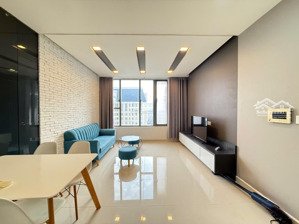 chung cư the tresor 2 pn 1 wc full nội thất ngay bến vân đồn quận 4 kế bên quận 1 lh: 