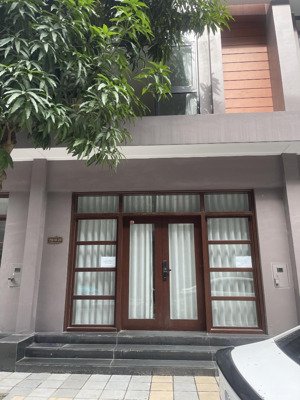 chính chủ cần bán biệt thự liền kề mt6m tại kđt vinhomes