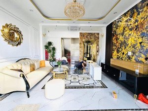 bán nhà mặt phố , thang máy , vỉa hè , 2 làn đường , kinh doanh bất chấp , nhà full nội thất