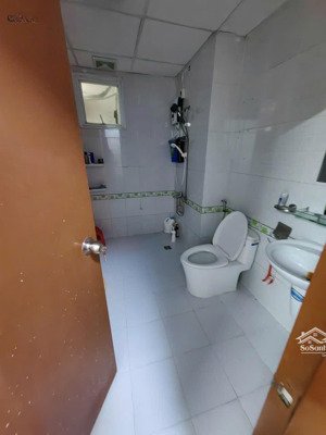 bán căn hộ thương mại happy city 2pn 80m2 có ban công. giá 2tỷ 55 thương lượng